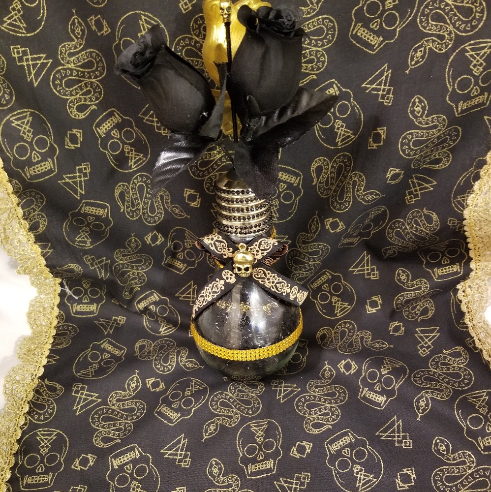 Handmade Table Runner/Centerpiece Set